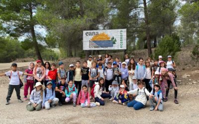 3º día de 5º EP en el Aula de la Naturaleza de Castellote: paseo por el río y divertidísima velada nocturna